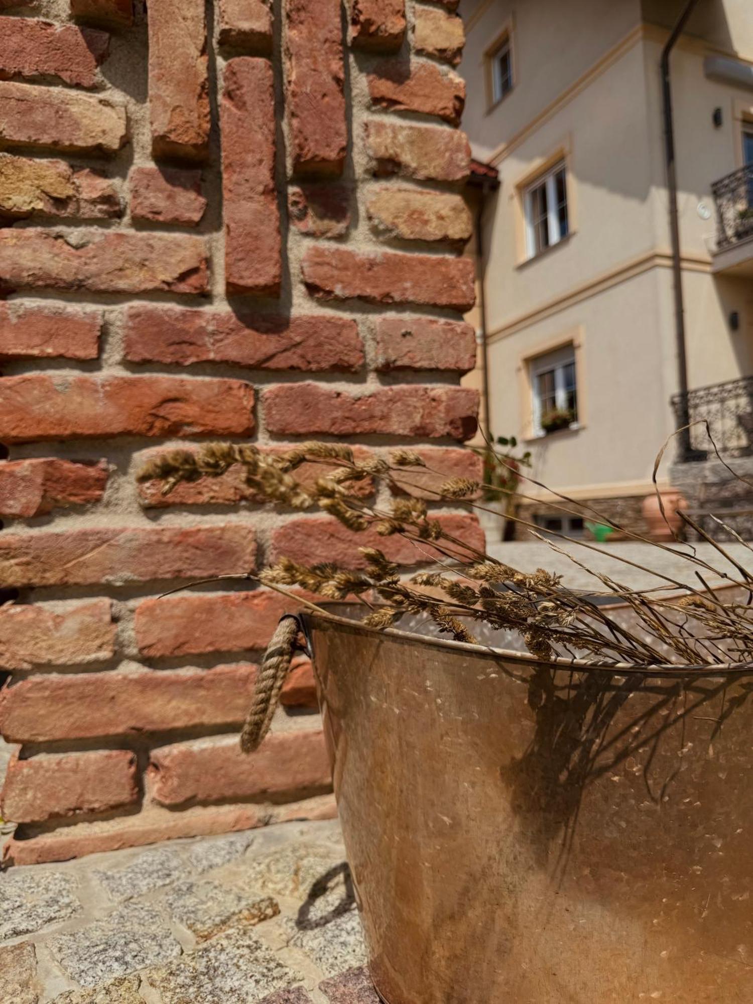 Apartamenty Agroturystyczne Papiernia Niedźwiedź Exterior foto
