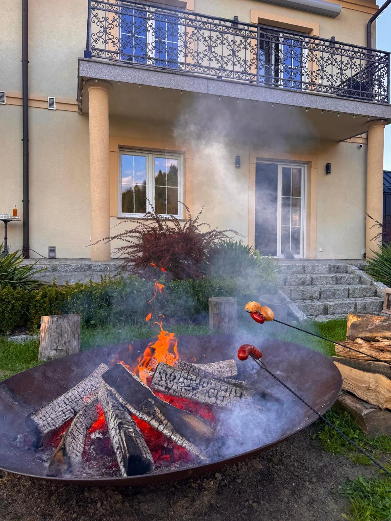 Apartamenty Agroturystyczne Papiernia Niedźwiedź Exterior foto